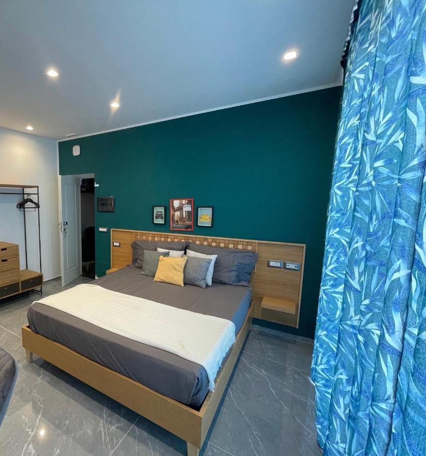 Aurora Luxury Affittacamere Bed & Breakfast Napoli